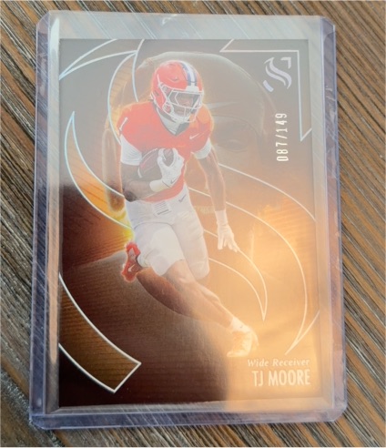 2025 Panini Silhouette #86 TJ Moore — front