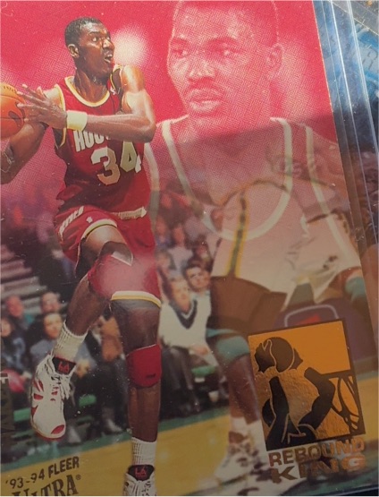 1993-94 Fleer Ultra #8 Hakeem Olajuwon Rebound King Houston Rockets — front