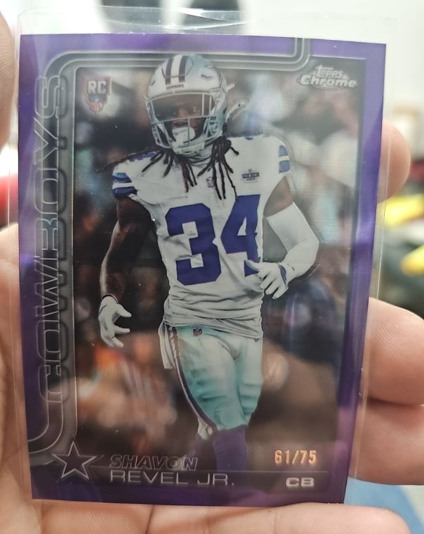2025 Topps Chrome #301 Shavon Revel Jr. — front