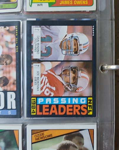 1984 Topps #272 Dan Marino Joe Montana Passing Leaders — front
