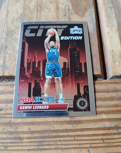 2023-24 Panini NBA Hoops Premium Stock City Edition #27 Kawhi Leonard — front