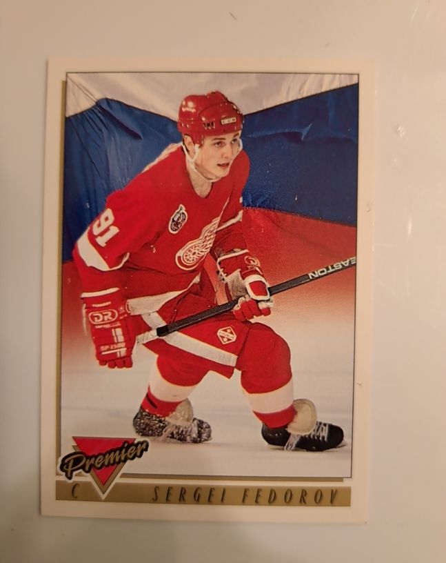 1993-94 Topps Premier #441 Sergei Fedorov — front