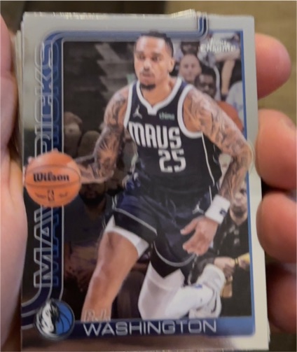 2025-26 Topps Chrome #19 P.J. Washington Dallas Mavericks — front