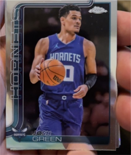 2025-26 Topps Chrome #47 Josh Green — front