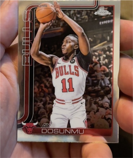 2025-26 Topps Chrome #95 Ayo Dosunmu — front