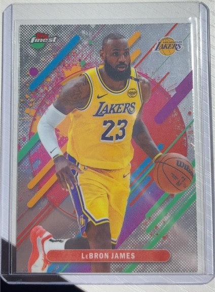 2025-26 Topps Finest #279 LeBron James — front