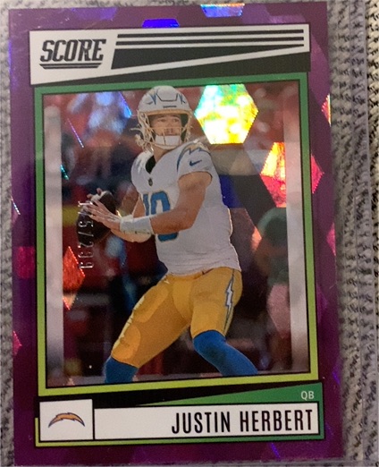 2022 Panini Score #136 Justin Herbert — front