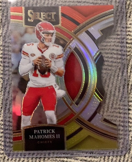 2023 Panini Select Premier Level #140 Patrick Mahomes II — front