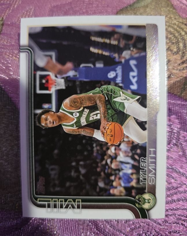 2025-26 Topps #60 Tyler Smith — front