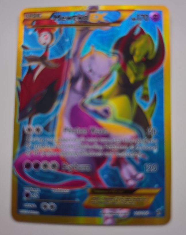 Mewtwo EX 163/162 Breakthrough Secret Rare Full Art — front