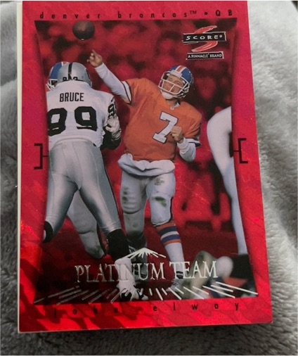 1997 Score Platinum Team #7 John Elway — front