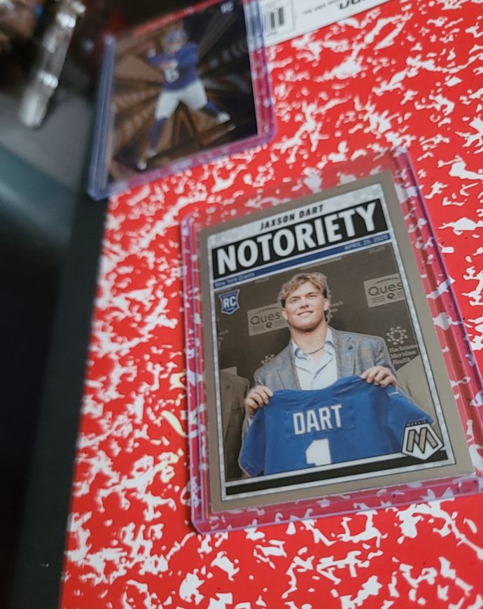 2025 Panini Mosaic Notoriety #11 Jaxson Dart — front