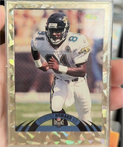 1996 Classic NFL Experience #30 Desmond Howard — front
