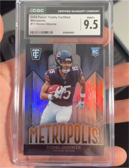 2024 Panini Totally Certified #17 Rome Odunze — front