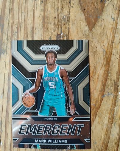 2022-23 Panini Prizm #24 Mark Williams — front