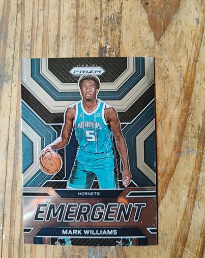 2022-23 Panini Prizm #24 Mark Williams Emergent — front