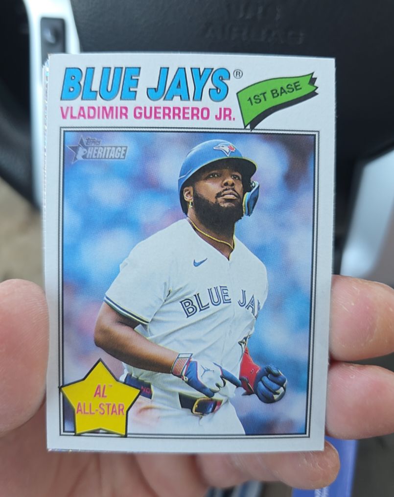 2026 Topps Heritage #46 Vladimir Guerrero Jr. — front