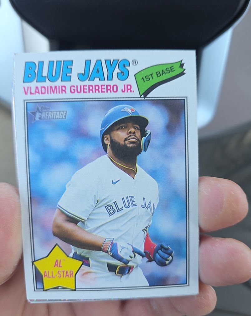 2026 Topps Heritage #46 Vladimir Guerrero Jr. — front