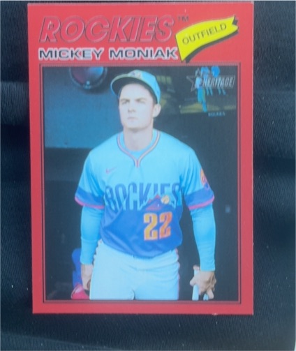 2026 Topps Heritage #400 Mickey Moniak — front