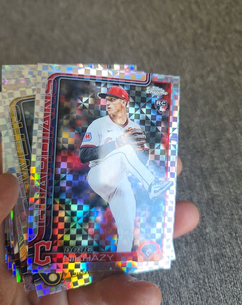 2025 Topps Chrome Update #USC119 Doug Nikhazy X-Fractor Rookie — front