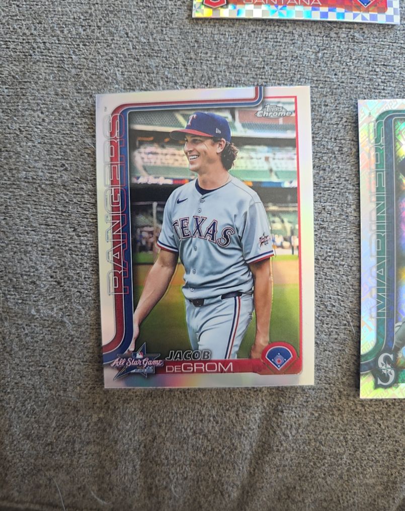 2025 Topps Chrome #214 Jacob deGrom — front