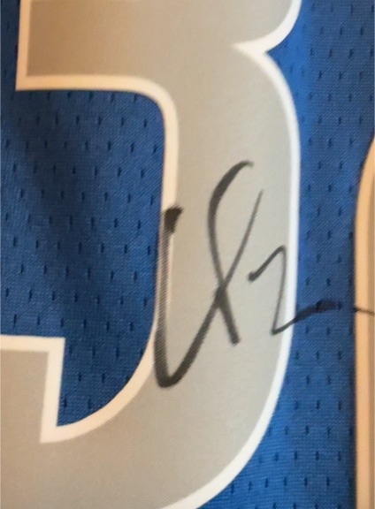 Shai Gilgeous-Alexander Signed OKC Thunder Jersey — front