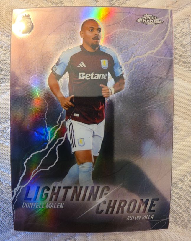 2025-26 Topps Chrome Premier League Lightning Chrome #LC-8 Donyell Malen — front