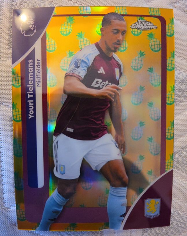 2025-26 Topps Chrome Premier League #25 Youri Tielemans — front