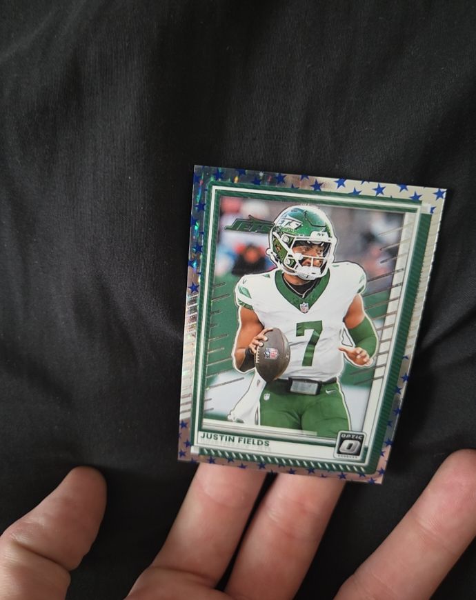 2025 Panini Donruss Optic #167 Justin Fields — front