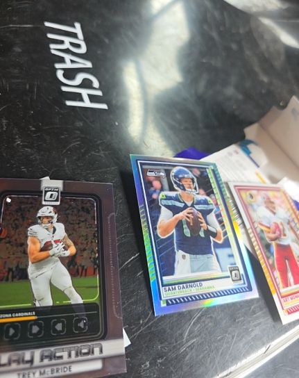 2025 Panini Donruss Optic #186 Sam Darnold — front