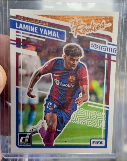 2023-24 Panini Donruss FIFA The Rookies #25 Lamine Yamal — front