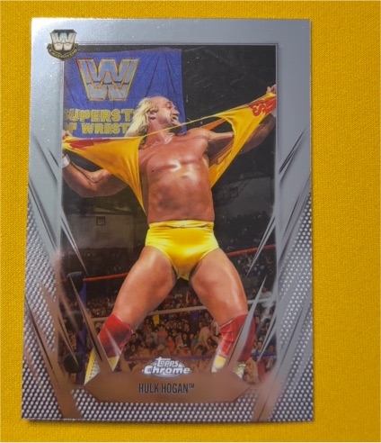 2026 Topps Chrome WWE #25 Hulk Hogan — front