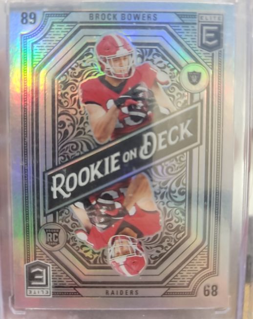 2024 Panini Donruss Elite #68 Brock Bowers Rookie On Deck — front
