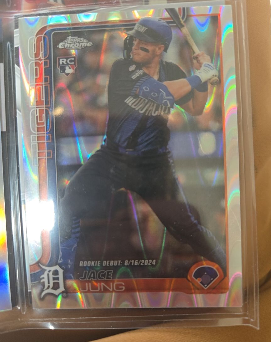 2025 Topps Chrome Update Series #USC121 Jace Jung — front