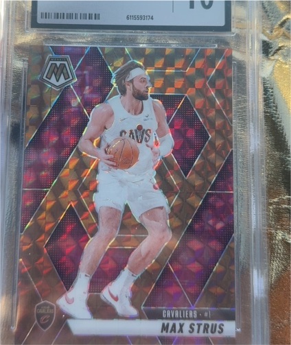 2024-25 Panini Mosaic #11 Max Strus — front