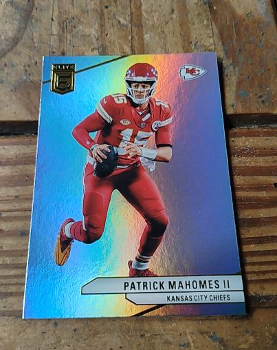 2024 Panini Donruss Elite #70 Patrick Mahomes II — front