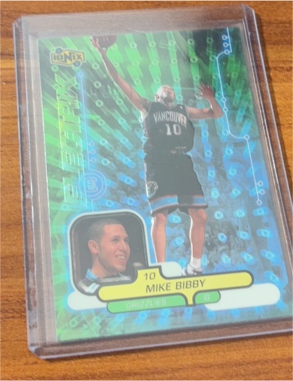 1998-99 Upper Deck Ionix #62 Mike Bibby — front