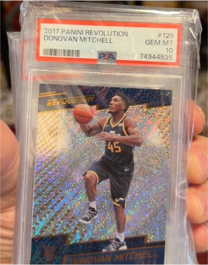 2017 Panini Revolution #125 Donovan Mitchell — front
