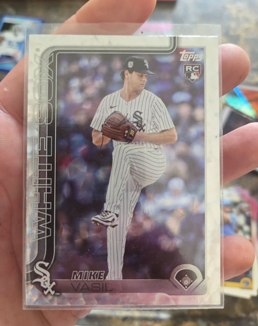 2025 Topps Update #US219 Mike Vasil — front