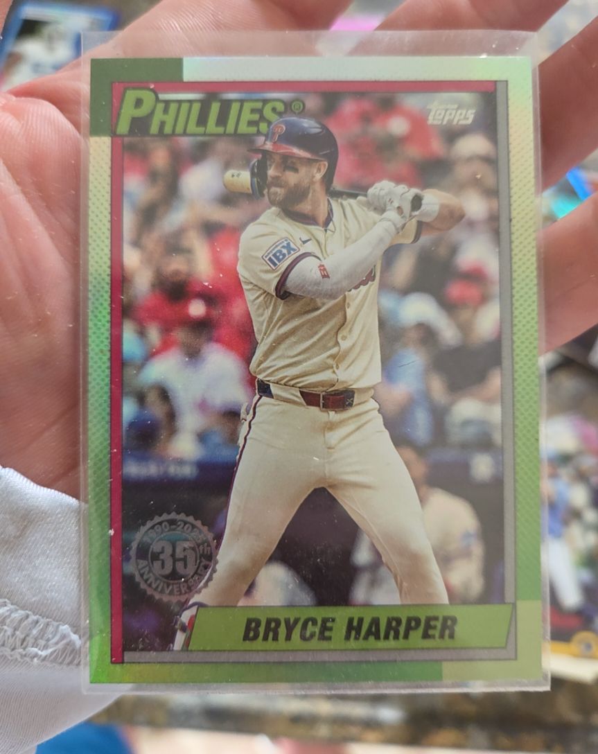2025 Topps Update #U90-15 Bryce Harper — front