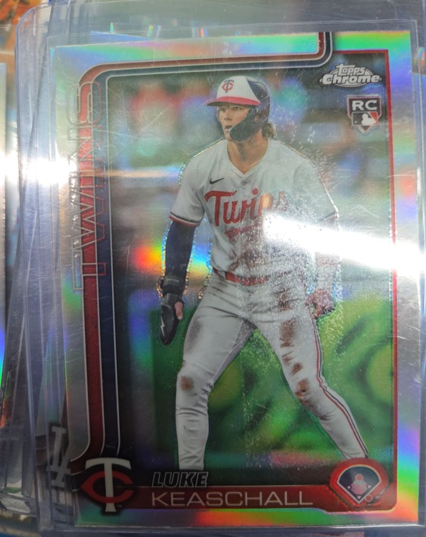 2025 Topps Chrome Update #USC106 Luke Keaschall — front