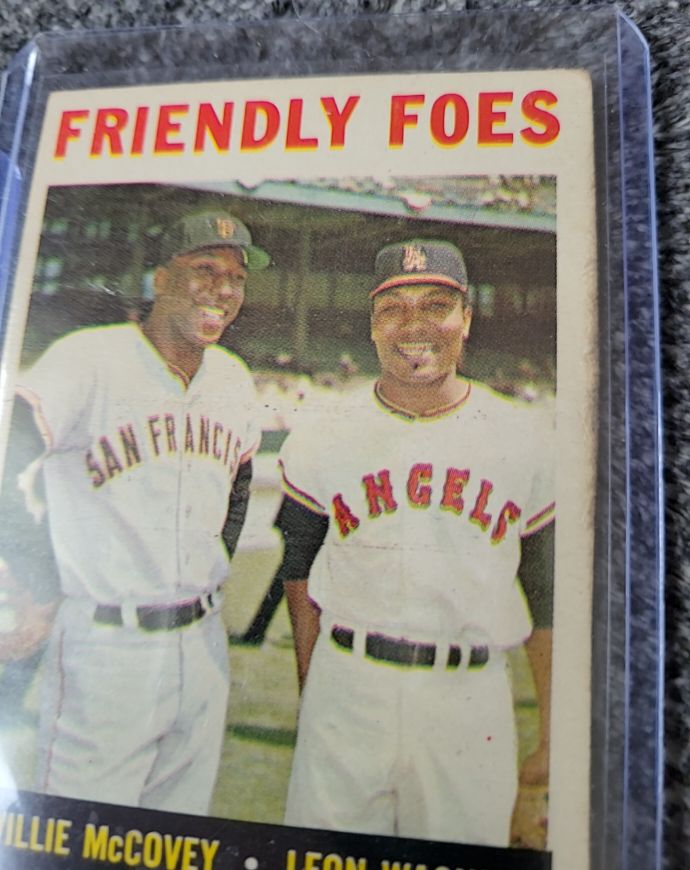 1964 Topps #41 Friendly Foes Willie McCovey, Leon Wagner — front