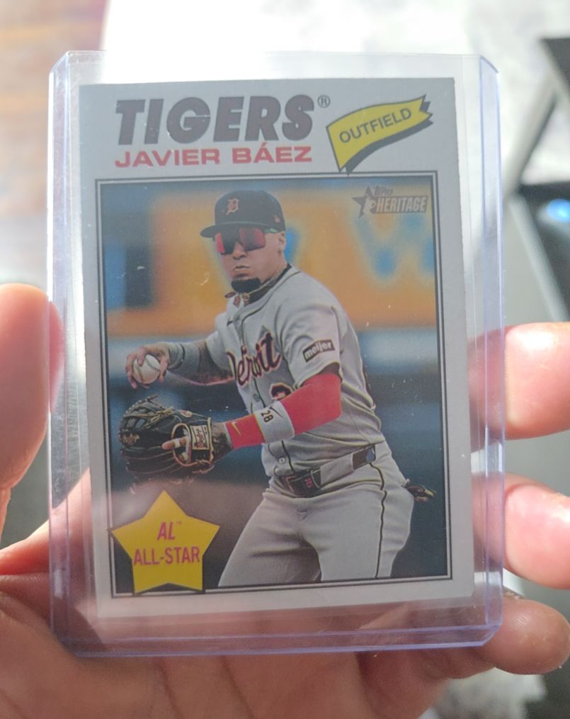 2026 Topps Heritage #107 Javier Báez — front