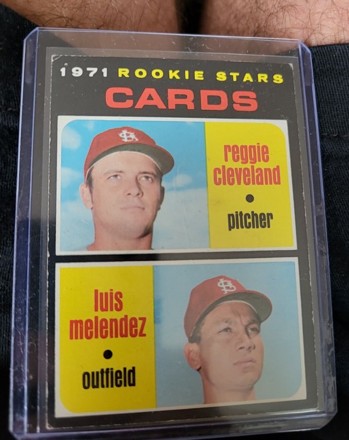 1971 Topps #216 Rookie Stars Reggie Cleveland & Luis Melendez — front