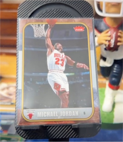 2007 Fleer #7 Michael Jordan — front