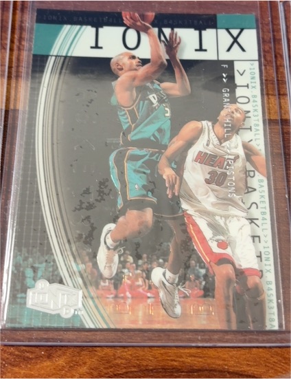 1999-00 Upper Deck Ionix #15 Grant Hill — front