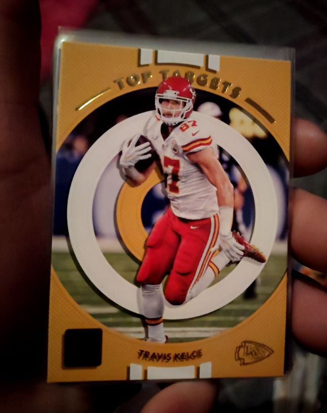 2017 Donruss Top Targets #15 Travis Kelce — front