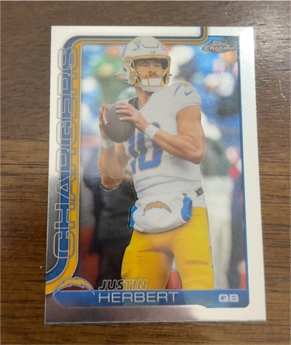 2025 Topps Chrome #158 Justin Herbert — front