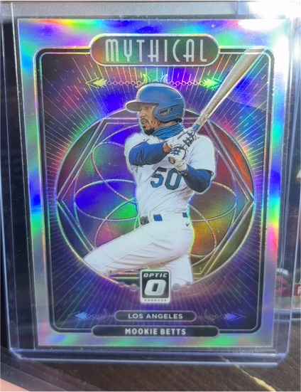 2021 Panini Donruss Optic #M1 Mookie Betts Mythical — front