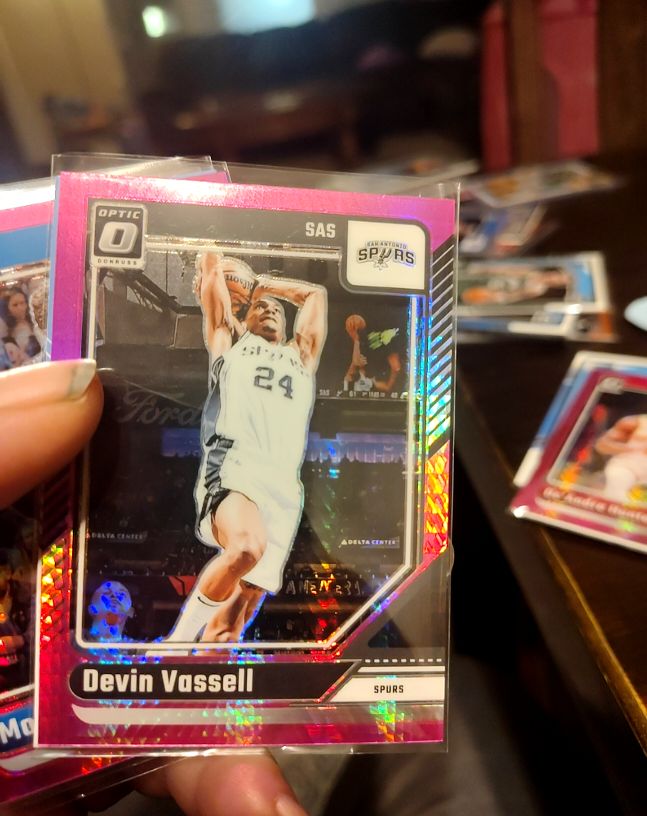 2024-25 Donruss Optic #157 Devin Vassell — front